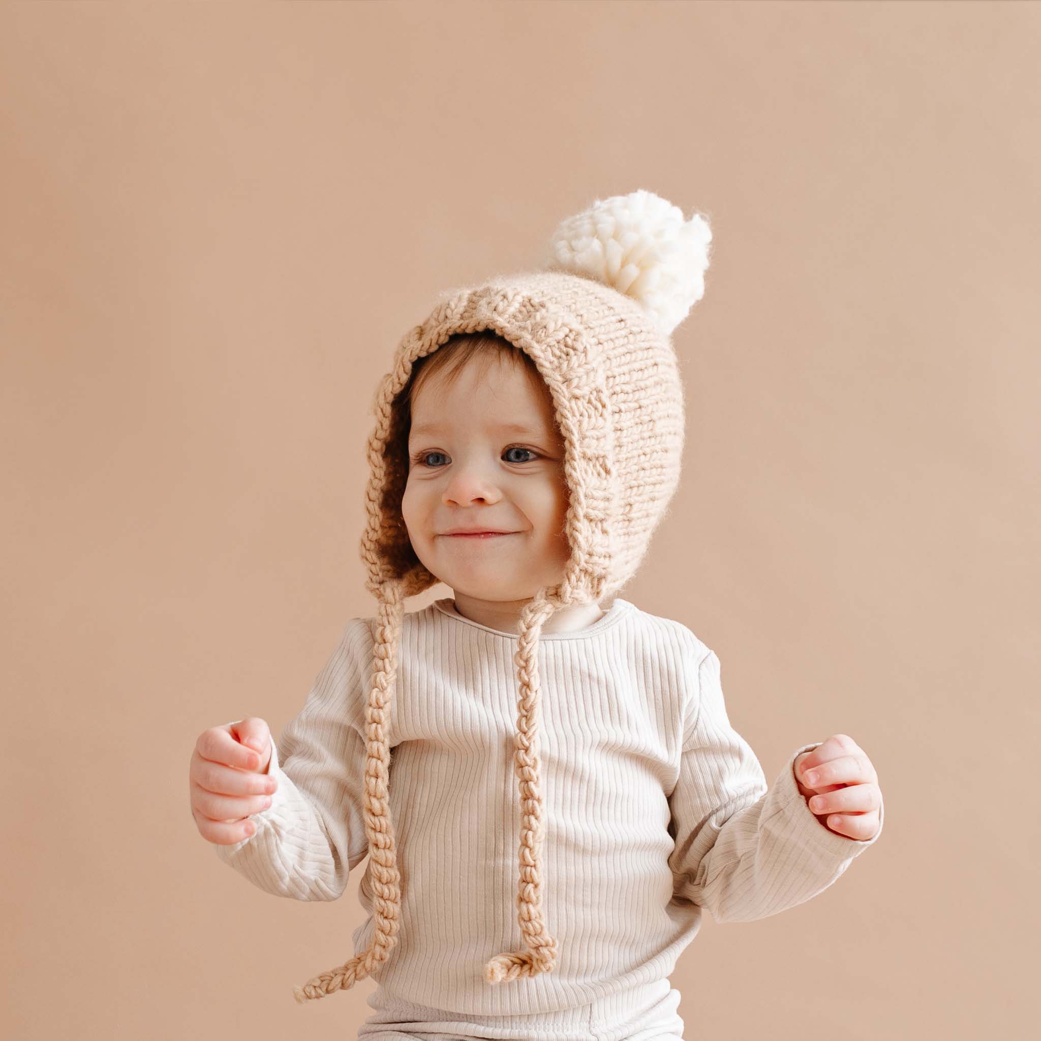 Ari Tassel Bonnet