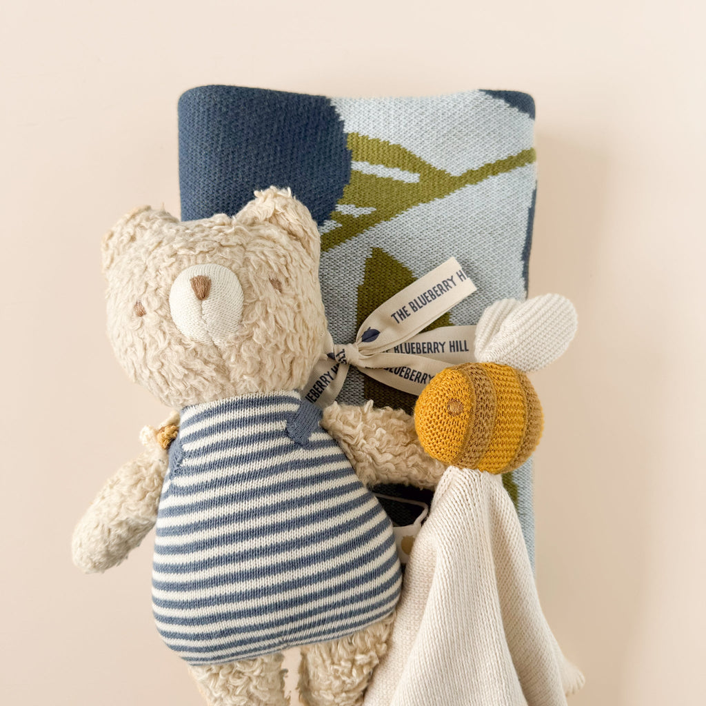 Bee Blanket Set