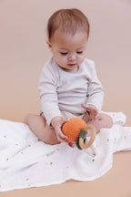 Muslin Bee Swaddle